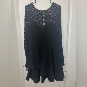 B. Darlin little black dress